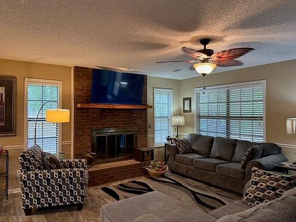 5th image of 26288 Brogden Rd
