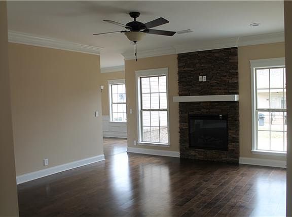 4th image of 417 Tamarac Ct Lot 165