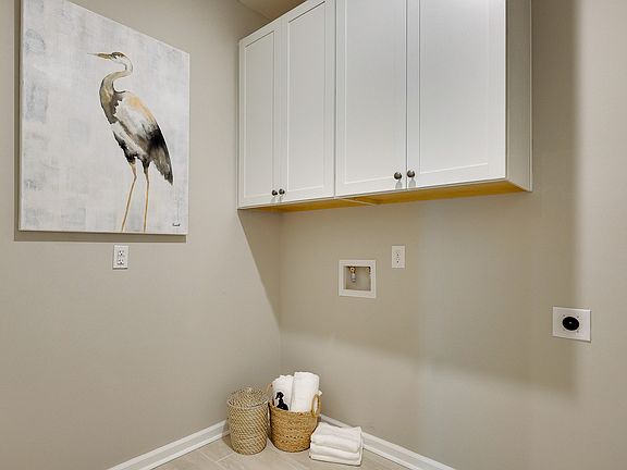 Convenient laundry room