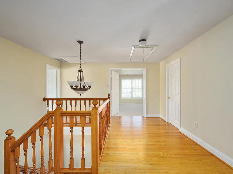 2725 Oldewood Dr — Photo 21