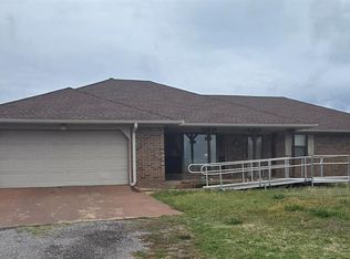 1895 E Maple Rd, Purcell, OK 73080