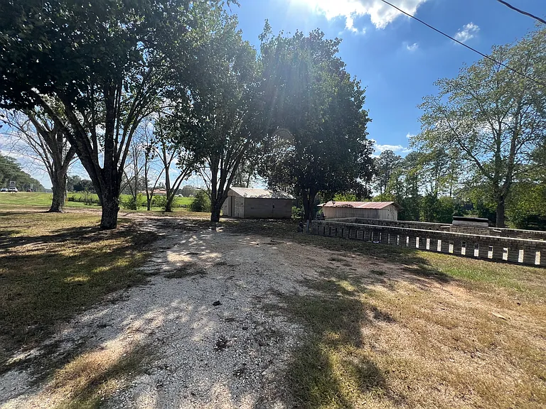 2997 Highway 589 — Photo 4