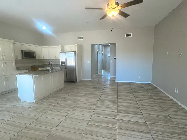 13709 Olney Ave — Photo 6