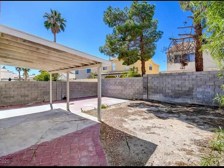 4053 Hazelridge Dr — Photo 27
