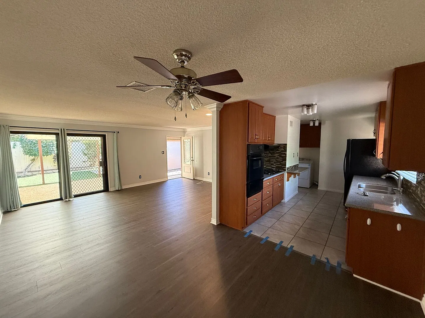 5 Rooms, Great Covered Patio!! — Photo 4