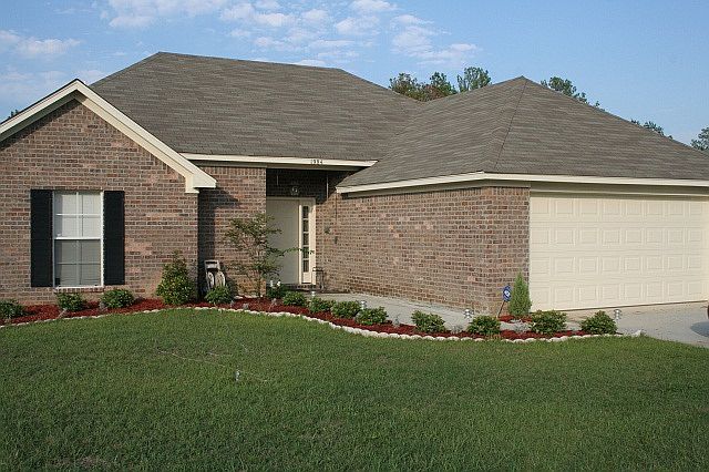 1984_Lshire_front_elev_02172015