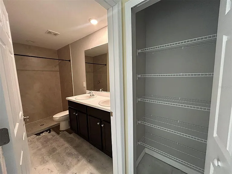 22480 La Guardia Ave — Photo 14