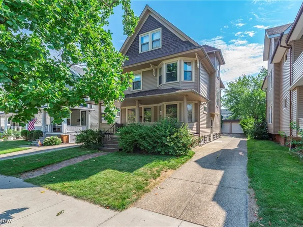 1515 Orchard Grove Ave, Lakewood, OH 44107