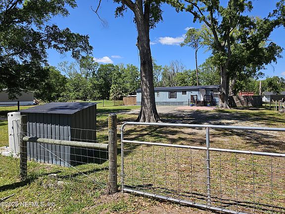 4th image of 6715 PICKETTVILLE Road