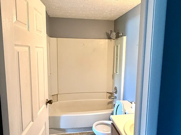 5966 Black Oak Dr — Photo 6