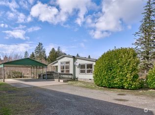 10419 Sandridge Rd, Long Beach, WA 98631