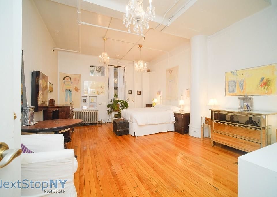 1st image of 1 Hudson St Fl 2