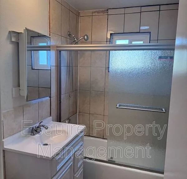 620 Cuesta Del Mar Dr #3 — Photo 9