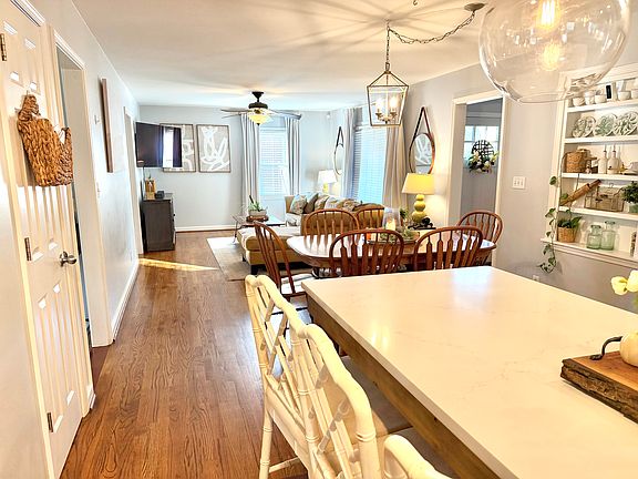 4th image of 275 Sequoia Dr