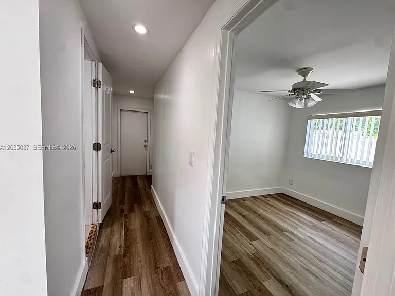 1801 NE 25th Ave #3 — Photo 12