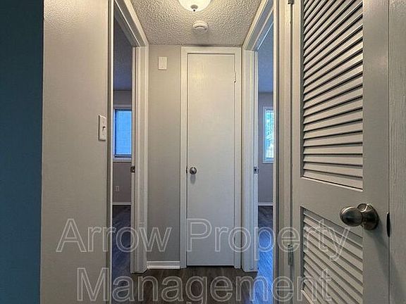 4th image of 729 H St APT 2