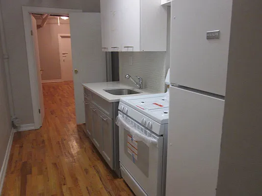 Rented by Space Link Realty | media 2