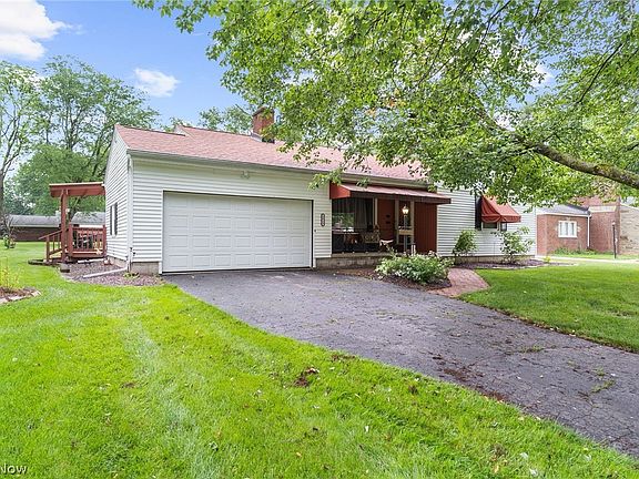 4th image of 5913 Parkland Ave