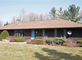 1735 Lake Rd, Charlotte, VT 05445