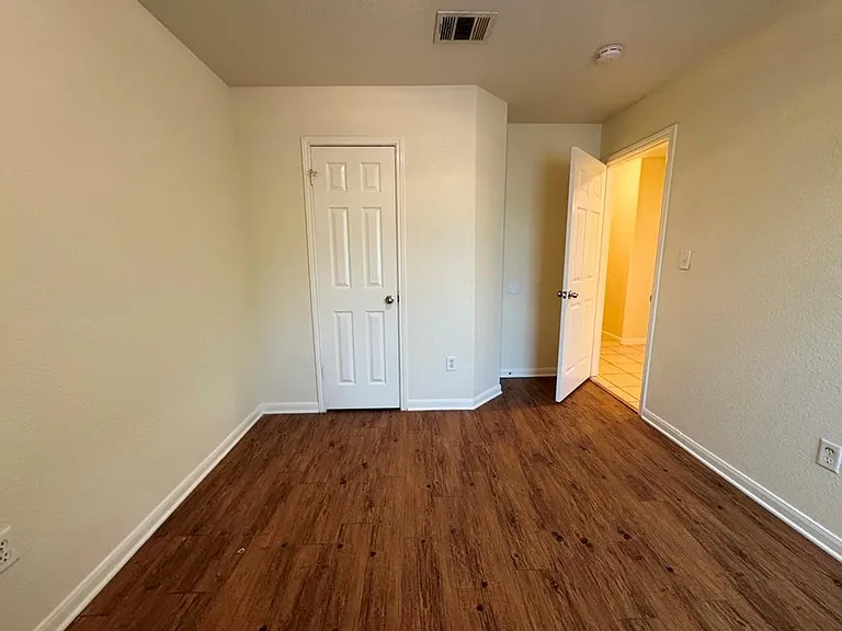 7309 Ritchie Dr — Photo 22