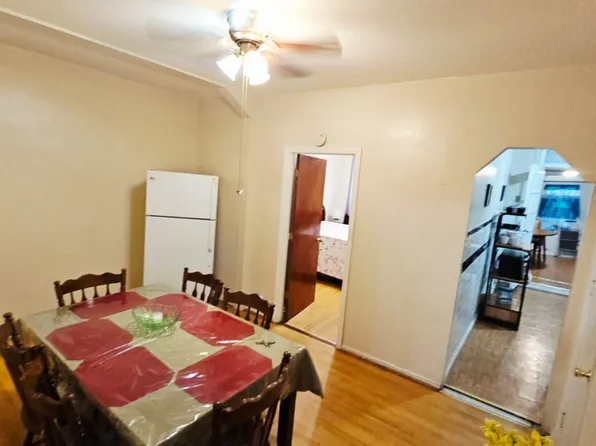 819 27th Street image 8 of 12