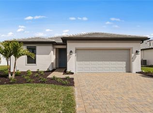 2072 Freemont Way, Naples, FL 34120
