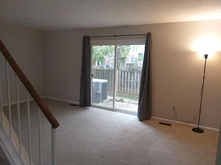 8515 Rhode Island Ave — Photo 15
