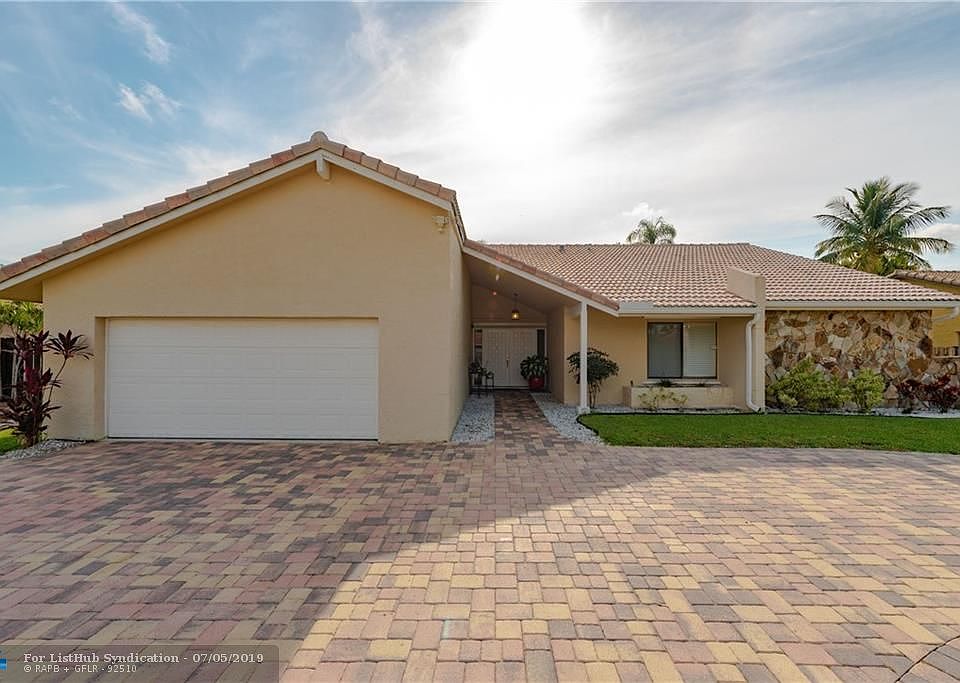 1st image of 1300 NW 98th Ave