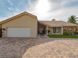 1300 NW 98th Ave, Plantation, FL 33322
