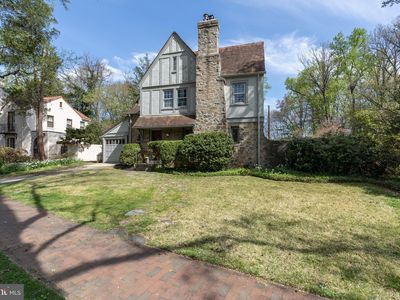 125 Hesketh St, Chevy Chase, MD, 20815