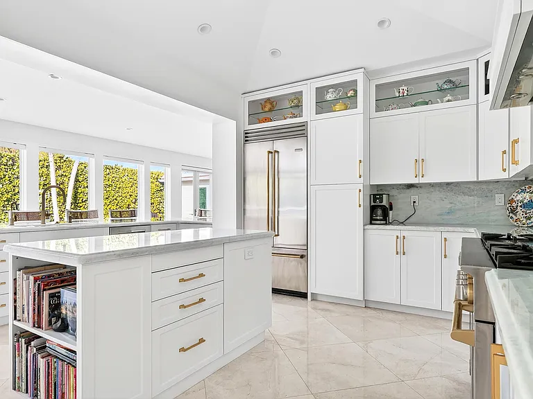 107 E Inlet Dr — Photo 15