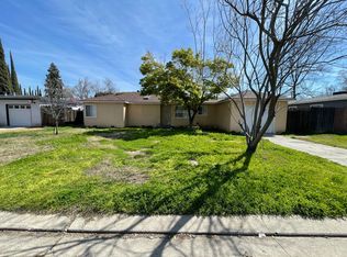 1530 Overholtzer Dr, Modesto, CA 95355