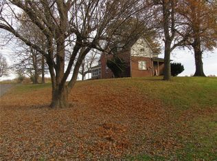 3132 Old Caseyville Rd, Swansea, IL 62226