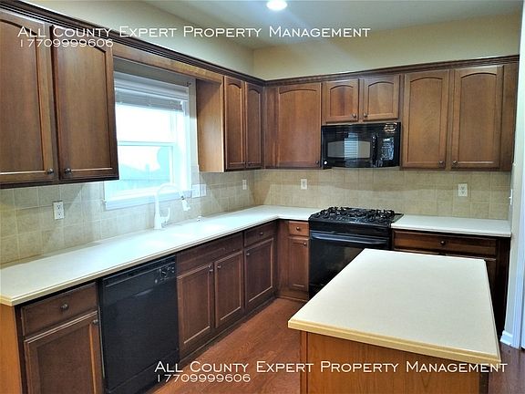 3rd image of 1516 Blue Sail Ave