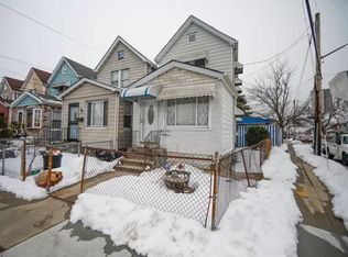 14202 116th Ave, Jamaica, NY 11436