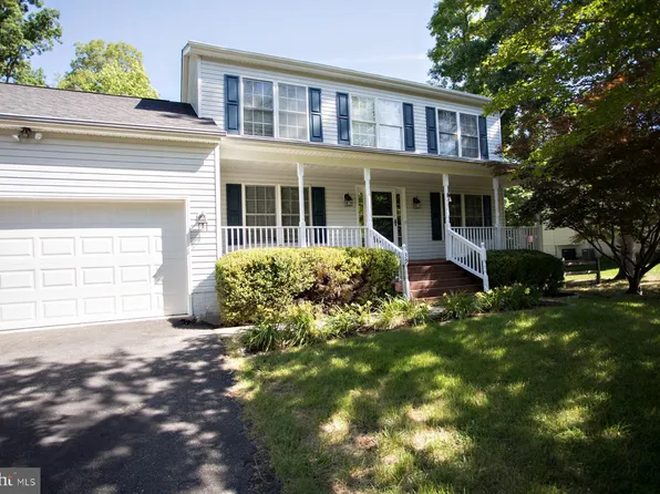 39 Brown Cir, Fredericksburg, VA 22405