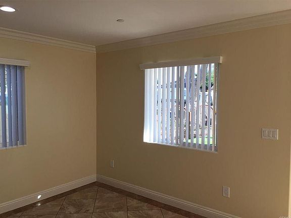 5th image of 8615 Hickory St