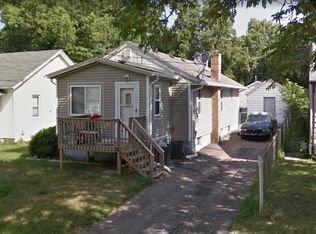 1427 Norton St, Burton, MI 48529