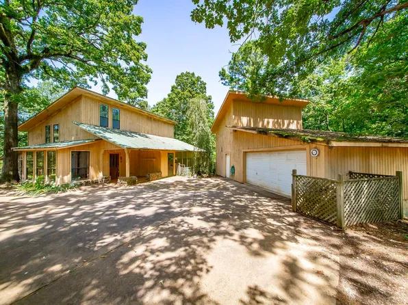 3754 Freehill Rd, Bismarck, AR 71929