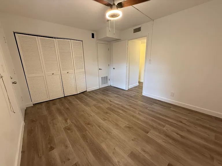 640 Tennis Club Dr #307 — Photo 9