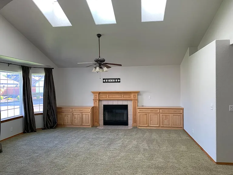 1248 Stone Creek Dr — Photo 10