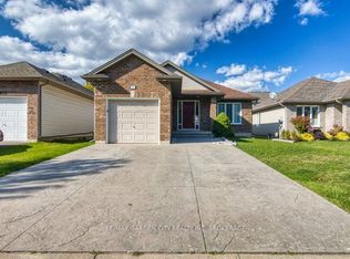 180 Drapers St, Welland, ON L3C7N2