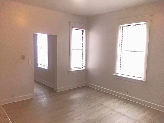 5th image of 1622 Banklick St #1624-2