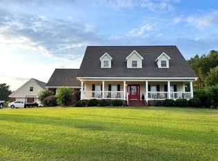 525 Hillview Cir, Sulligent, AL 35586