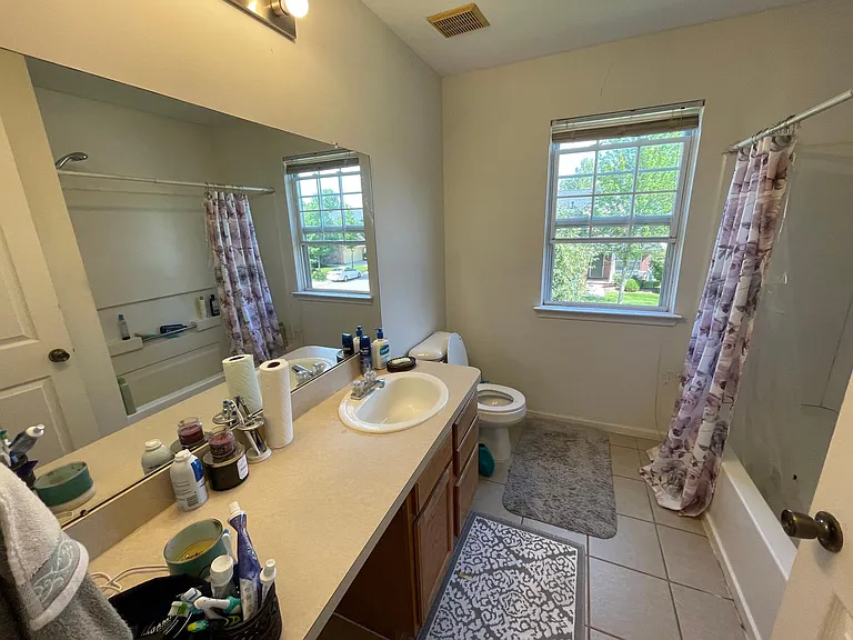 4134 Strathmore Ln — Photo 4