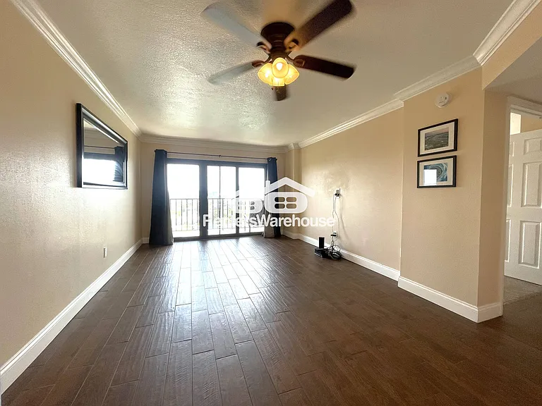 51 Island Way #906 — Photo 4