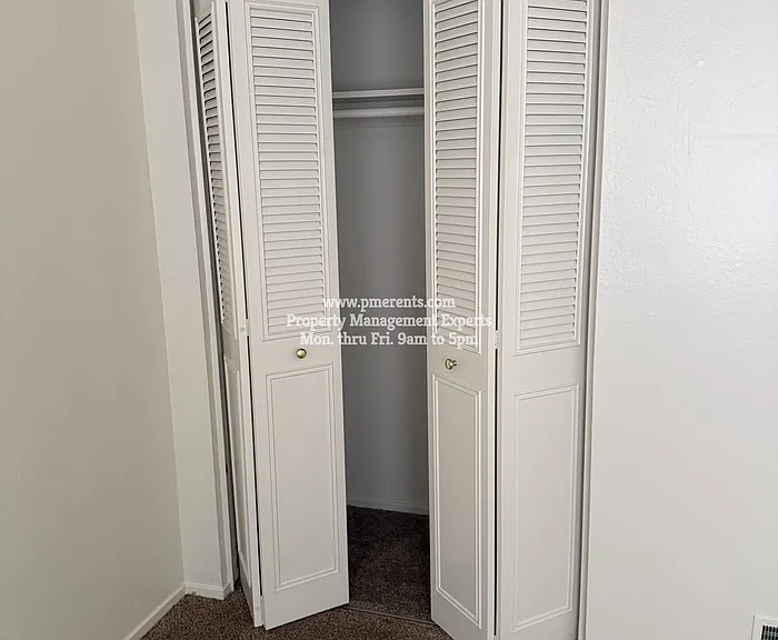 1331 Pinetree Dr #3 — Photo 5