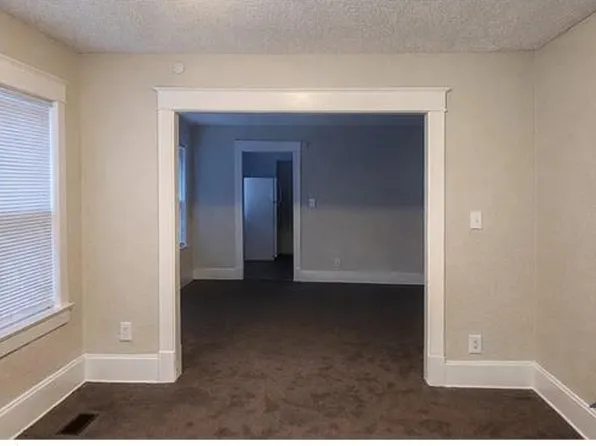 3114 Agnes Ave #A, Kansas City, MO 64128