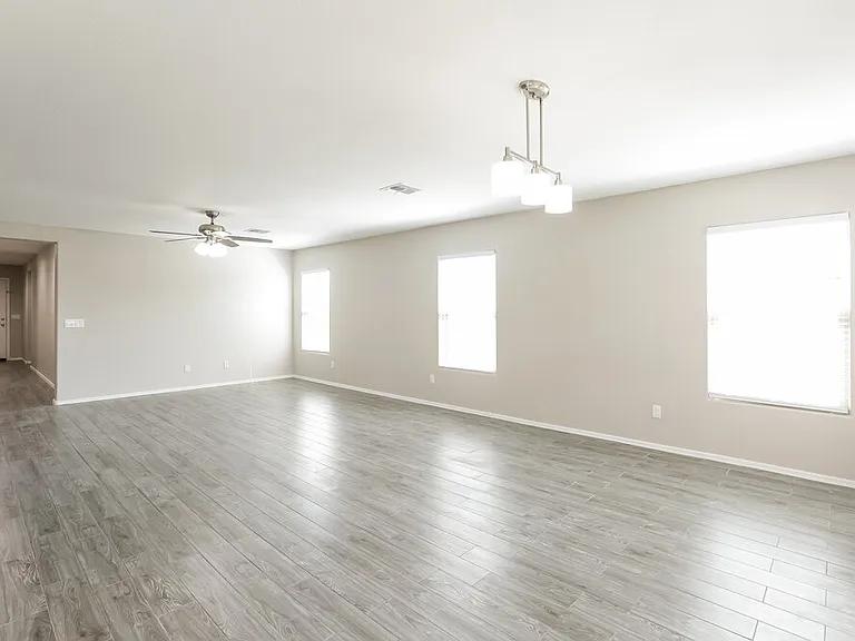 17211 W Gibson Ln — Photo 4