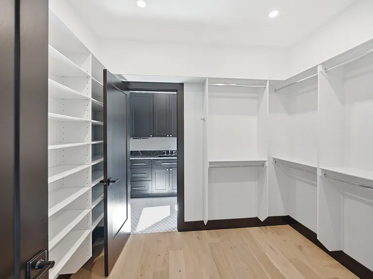 1712 Straightway Ave — Photo 28